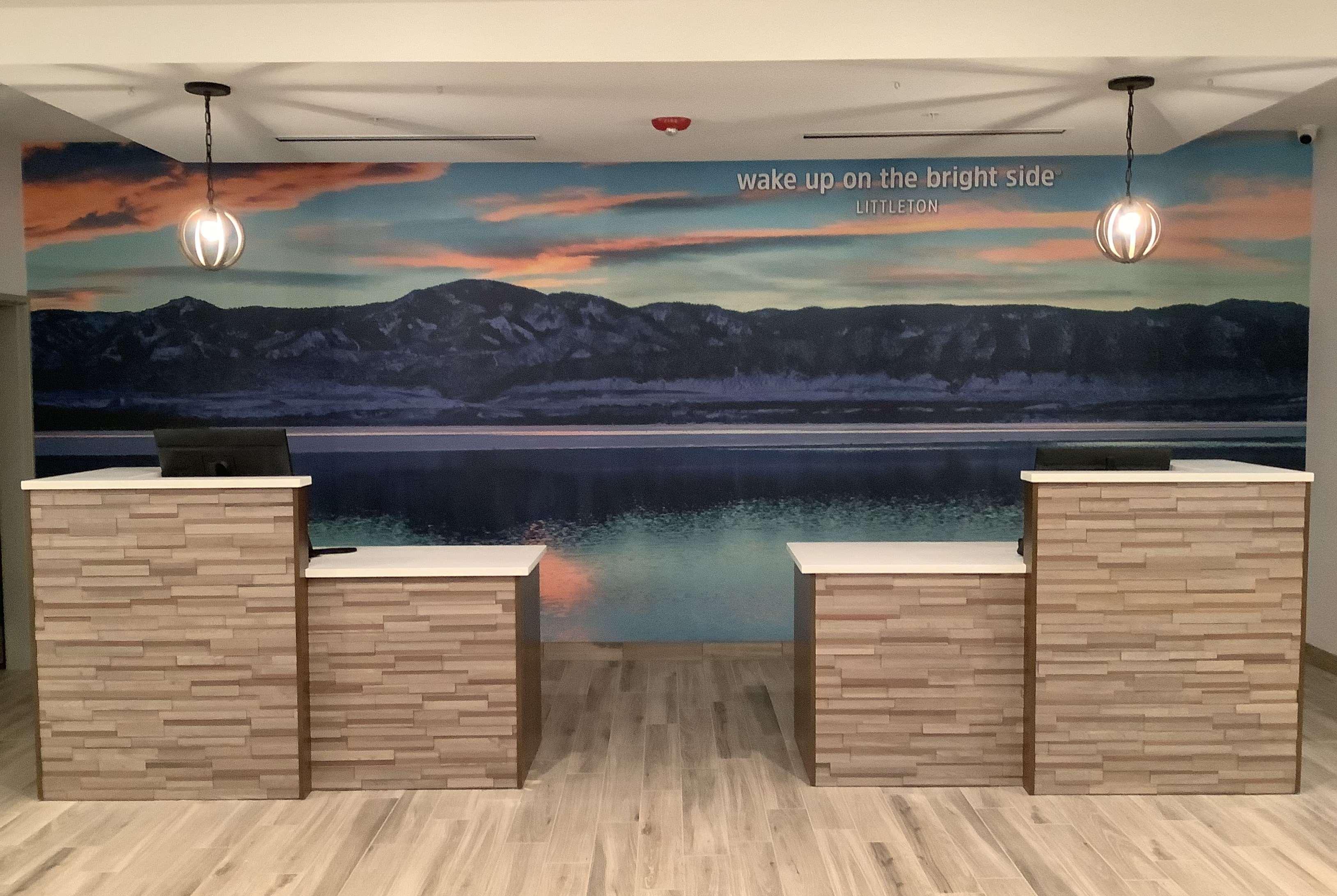 La Quinta Inn & Suites By Wyndham Littleton-Red Rocks Экстерьер фото